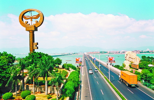 厦门构筑城市发展大动脉 到2022年将有48条跨海车道