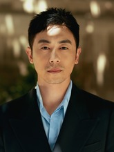朱亞文