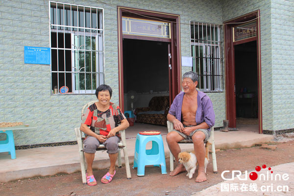 图片默认标题_fororder_贫困户住上新房