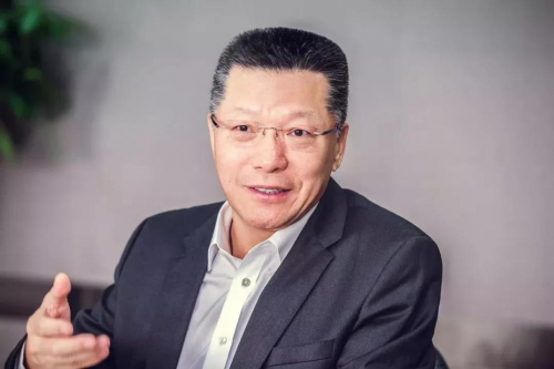 ibm大中华区董事长陈黎明介绍ibm中国"3 3"战略2.0版最新战略蓝图