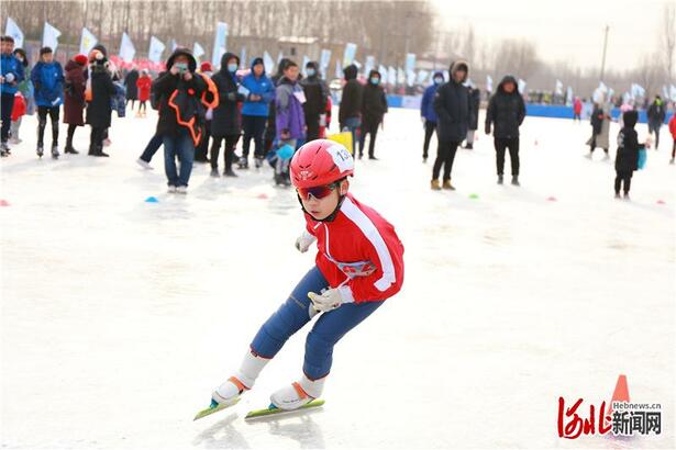 河北涿州市举办第二届冰雪运动会