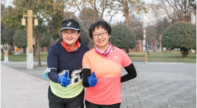 2020陕西民间马拉松系列赛暨西安第九届光猪跑活动在曲江举行