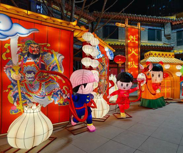 เมืองหลานโจวประดับโคมไฟสวยงามรับปีใหม่_fororder_lanzhou2