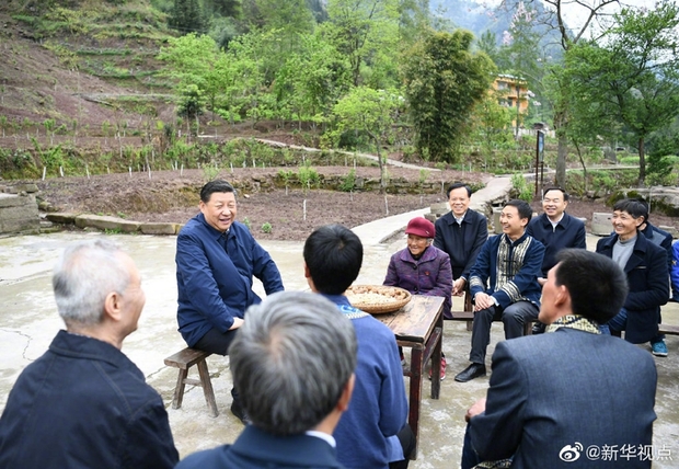 新华网评：奔着问题去 向着困难攻