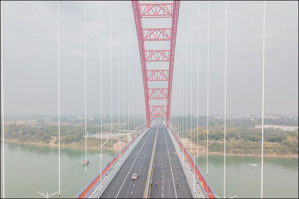 จีนเปิดใช้งานสะพานโค้งใหญ่ที่สุดในโลก_fororder_20201229gq1