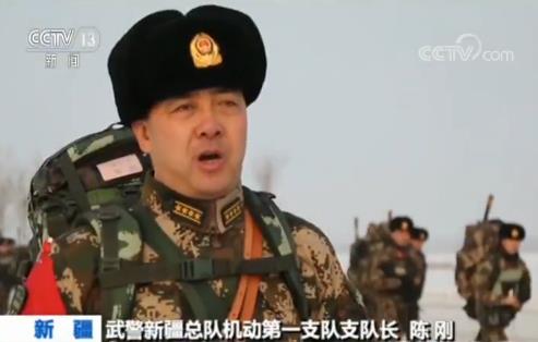 武警新疆总队野营大拉练 严寒条件砺尖兵