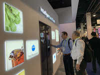 海尔馨厨冰箱亮相CES展 动态食材识别科技更大、更快、更准