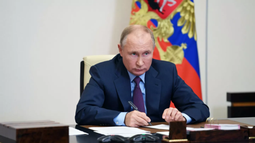 俄罗斯总统普京签署俄"外国代理人"修订法案