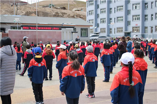 图片默认标题_fororder_2、活动现场