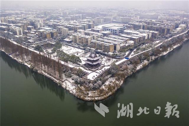 襄阳降下2019年第一场雪