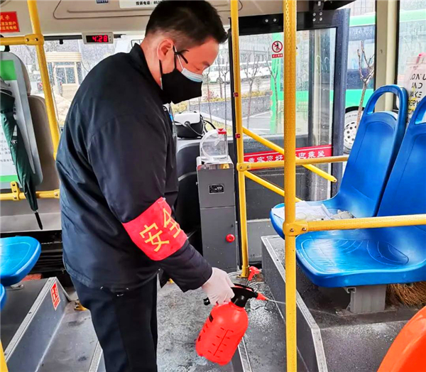 西安市长安区恢复部分公交线路 让“城市血脉”动起来