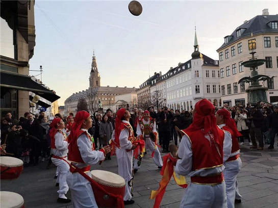 韩城行鼓亮相丹麦 与哥本哈根市民共庆元宵佳节