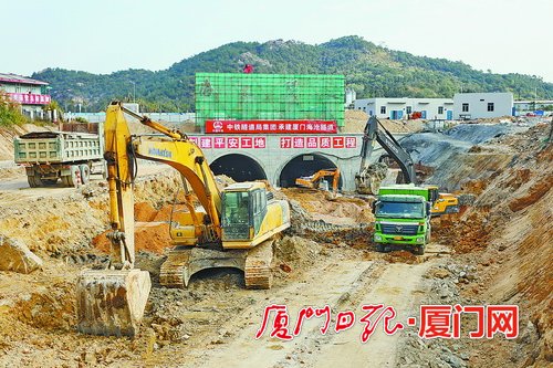 厦门交通大提升项目去年累计开工61个项目 完成投资227.39亿元