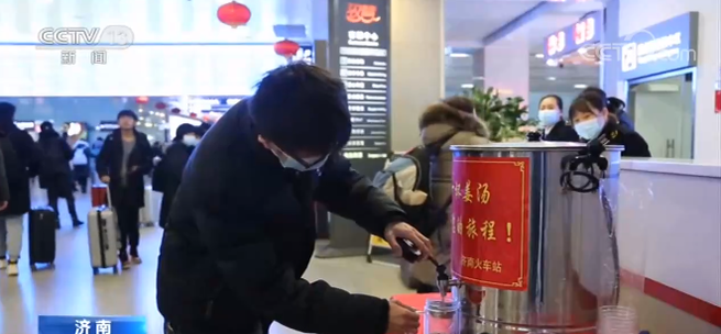 各地で寒波による交通渋滞緩和の取り組み