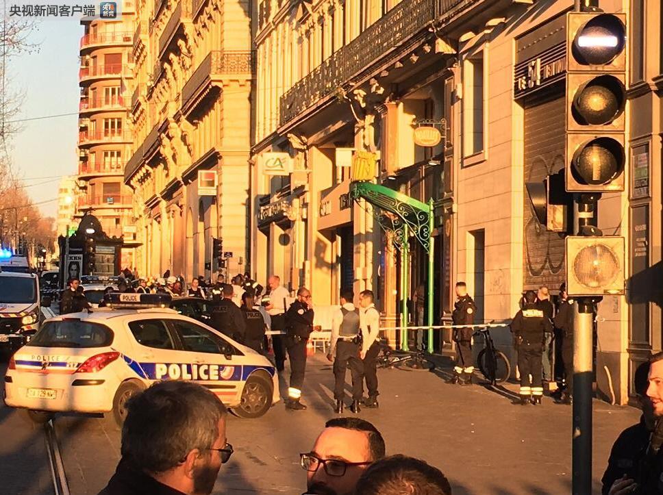 法国马赛市发生持刀行凶事件 2名行人受伤