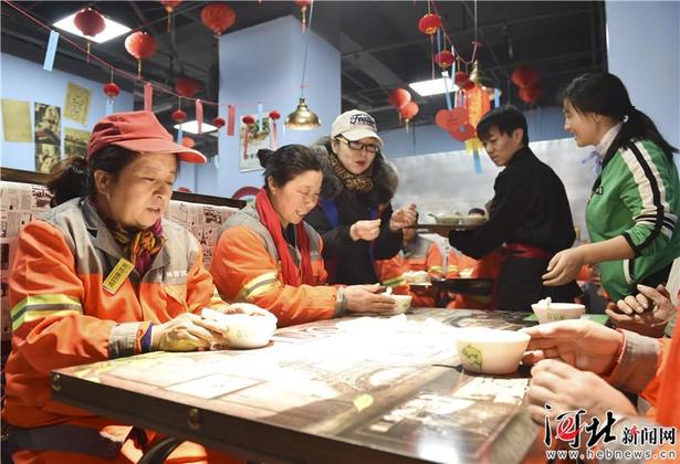 石家庄:元宵佳节温情满