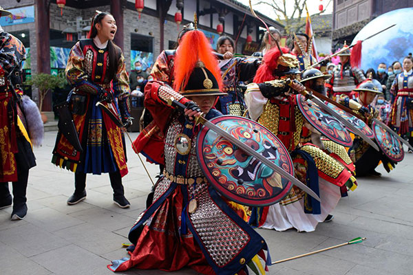 中国成都国際漢服祭が開催_中国国際放送局