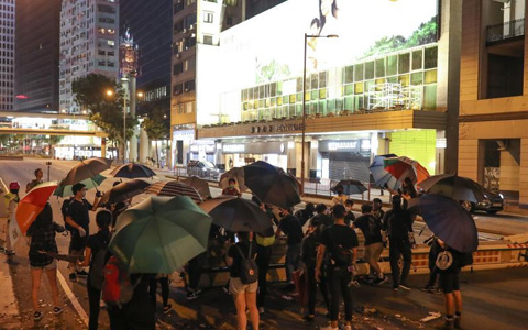 独裁的民进党当局，有何资格跳出来对香港说三道四？