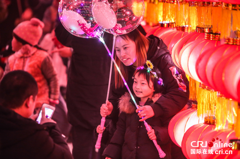 石家庄:欢天喜地闹元宵
