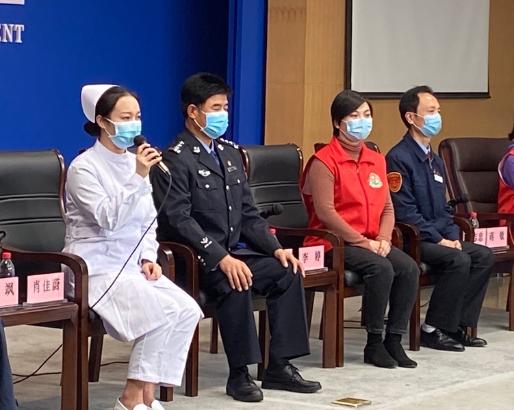 （已改 ）【战“疫”·人物】  西安市第八医院护士肖佳蔚：做有担当的“90后”