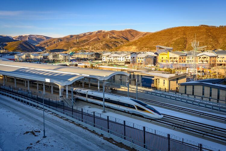 潮头观澜丨京张高铁 中国之路