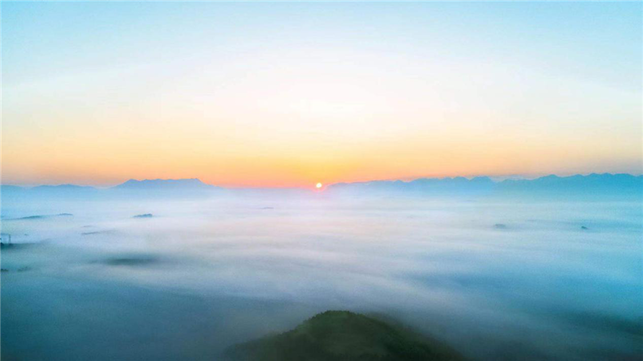 “中国氧都”上思县：云山雾海   壮美无比