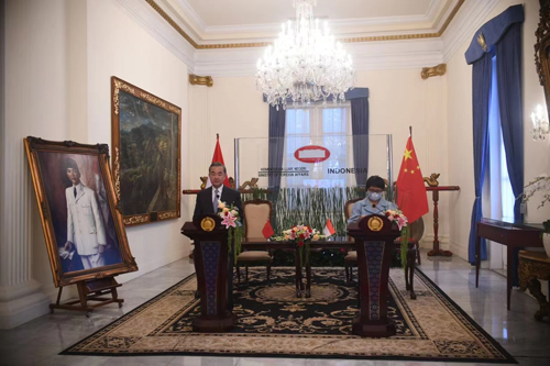 王毅谈中国同印尼达成的五点共识