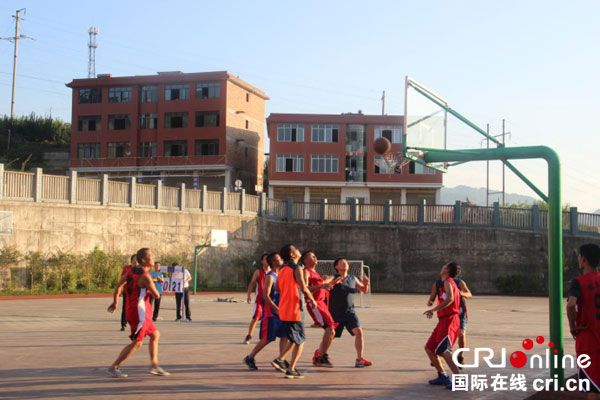 图片默认标题_fororder_锦屏镇中小学教师节联谊活动