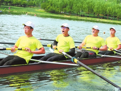 【中原名景-图片】郑州·龙子湖赛艇挑战赛开赛