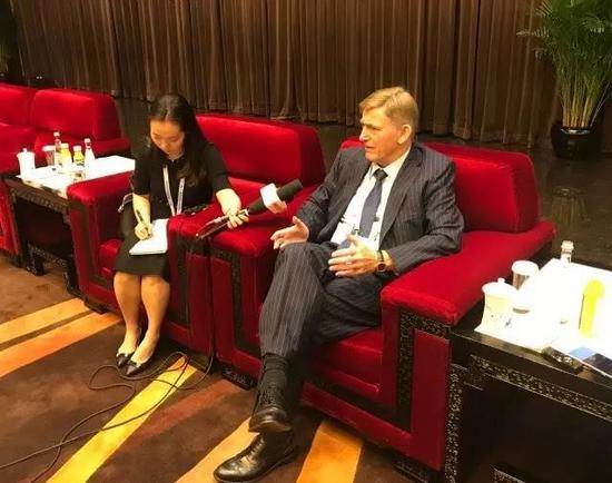 国际滑联:喜欢对冬奥的准备 冰雪运动未来在中国