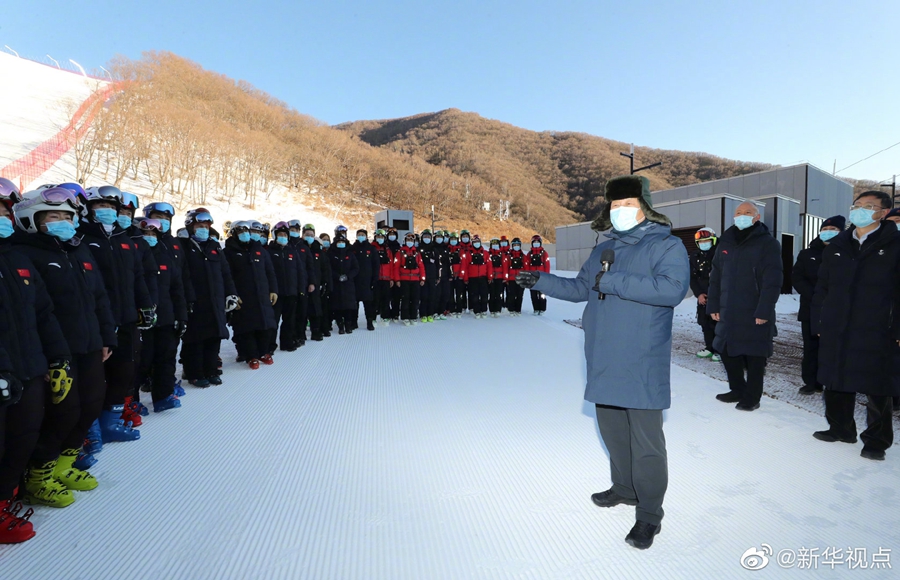 习近平：要通过举办冬奥会把中国冰雪运动搞上去