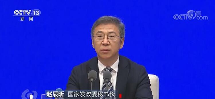 焦点访谈丨就地过年过好年