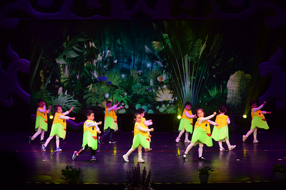 云景梧桐培知幼儿园英语童话音乐剧《绿野仙踪》成功举办 云景梧桐培知幼儿园英语童话音乐剧《绿野仙踪》成功举办