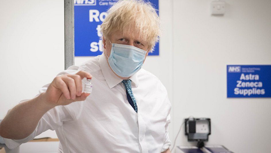 英首相：会根据防疫进展通知英格兰地区学校何时重新开放