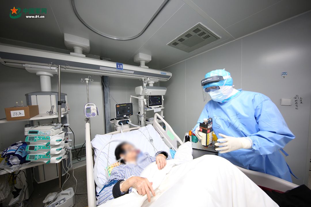 中国军网：一线抗疫群英谱｜马凌：为了你的安危，前进前进前进