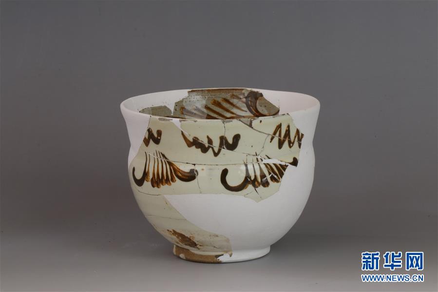 新华网■山西吕梁首次考古发现北宋“柿色彩”瓷器