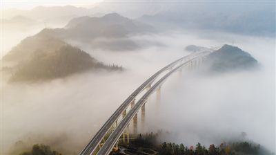 礼赞70年：高速公路规模世界第一