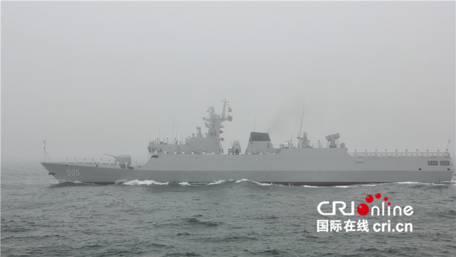 参阅的中国海军新一代轻型导弹护卫舰秦皇岛舰