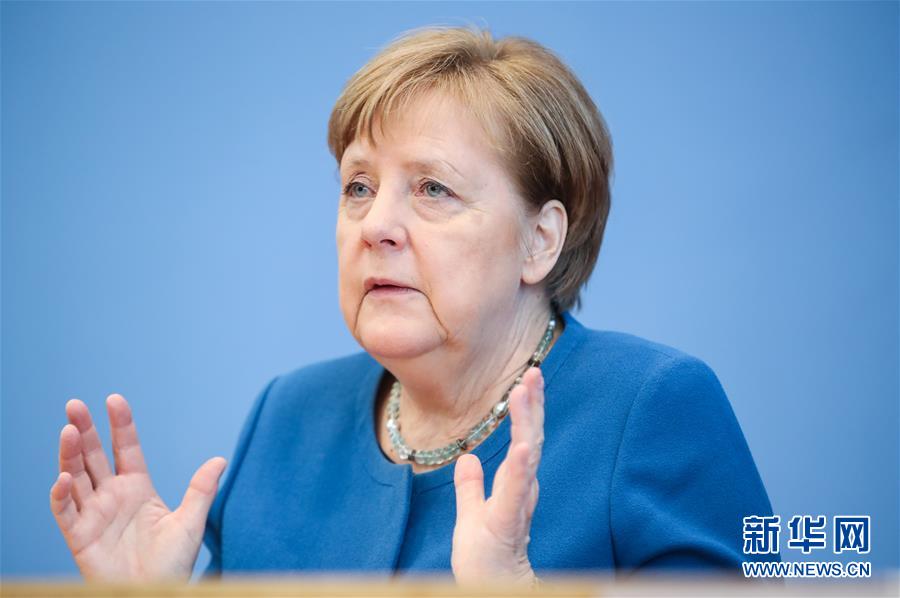 「新华网」默克尔呼吁德国团结一致抗击疫情