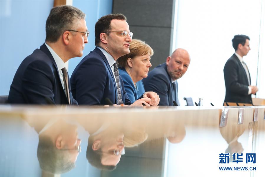 「新华网」默克尔呼吁德国团结一致抗击疫情