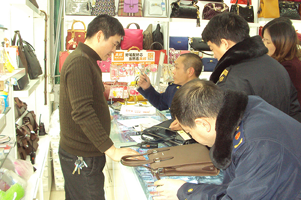 图片默认标题_fororder_4检查产商品质量