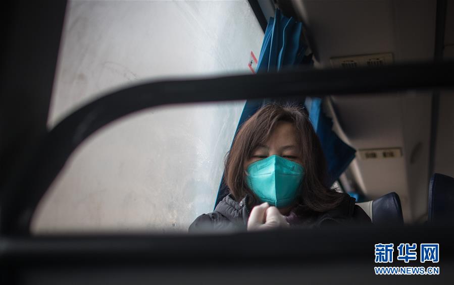 新华网：武汉：踏上回家路