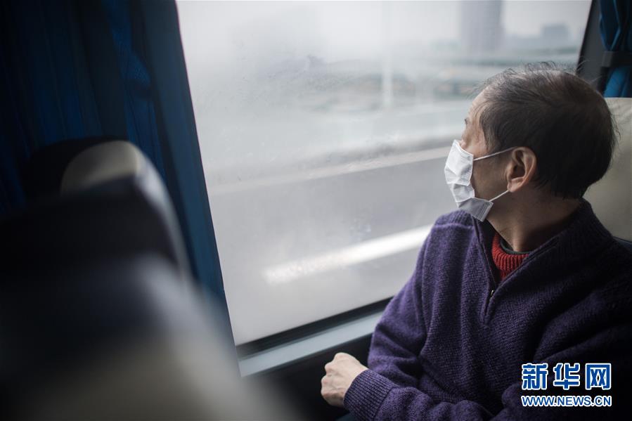 新华网：武汉：踏上回家路
