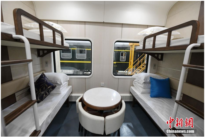 중국 첫 '판다 특별열차'_fororder_微信截图_20210131150122