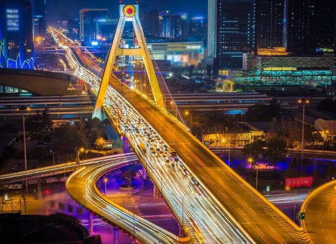 （导航成都）成都街头艺人登上网易云音乐首页 来感受成都的音乐魅力