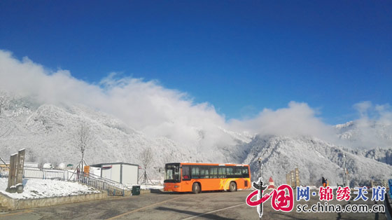 （市州二级-旅游交通，移动端）西岭雪山夜滑狂欢周 开启全新的旅游生活方式