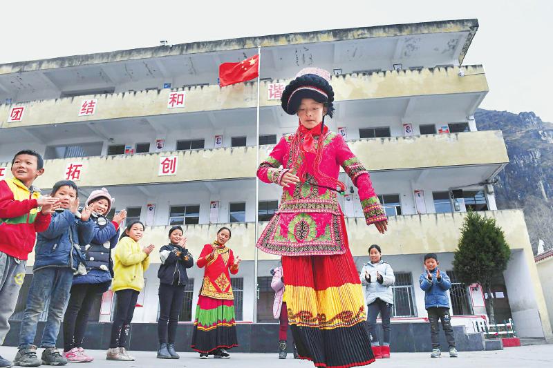 （焦点图，导航凉山，移动端）凉山：上学路上，一个都不能少