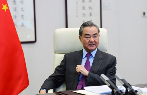 王毅同老挝外长沙伦赛举行视频会晤 王毅同老挝外长沙伦赛举行视频会晤_fororder_ 2021年2月3日,国务委员兼外长王毅同老挝外长沙伦赛举行视频会晤。