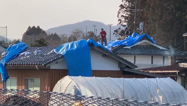 日本福岛近海7.3级强震后 新地町上千栋房屋受损