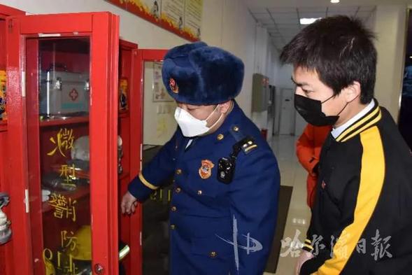 严把安全关 哈尔滨市消防救援支队深入复工复产企业服务指导
